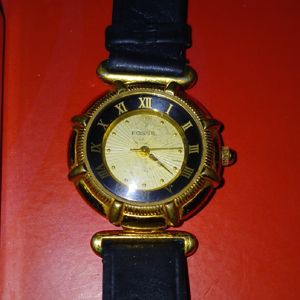 Fossil Gold and Black Wearable Watch